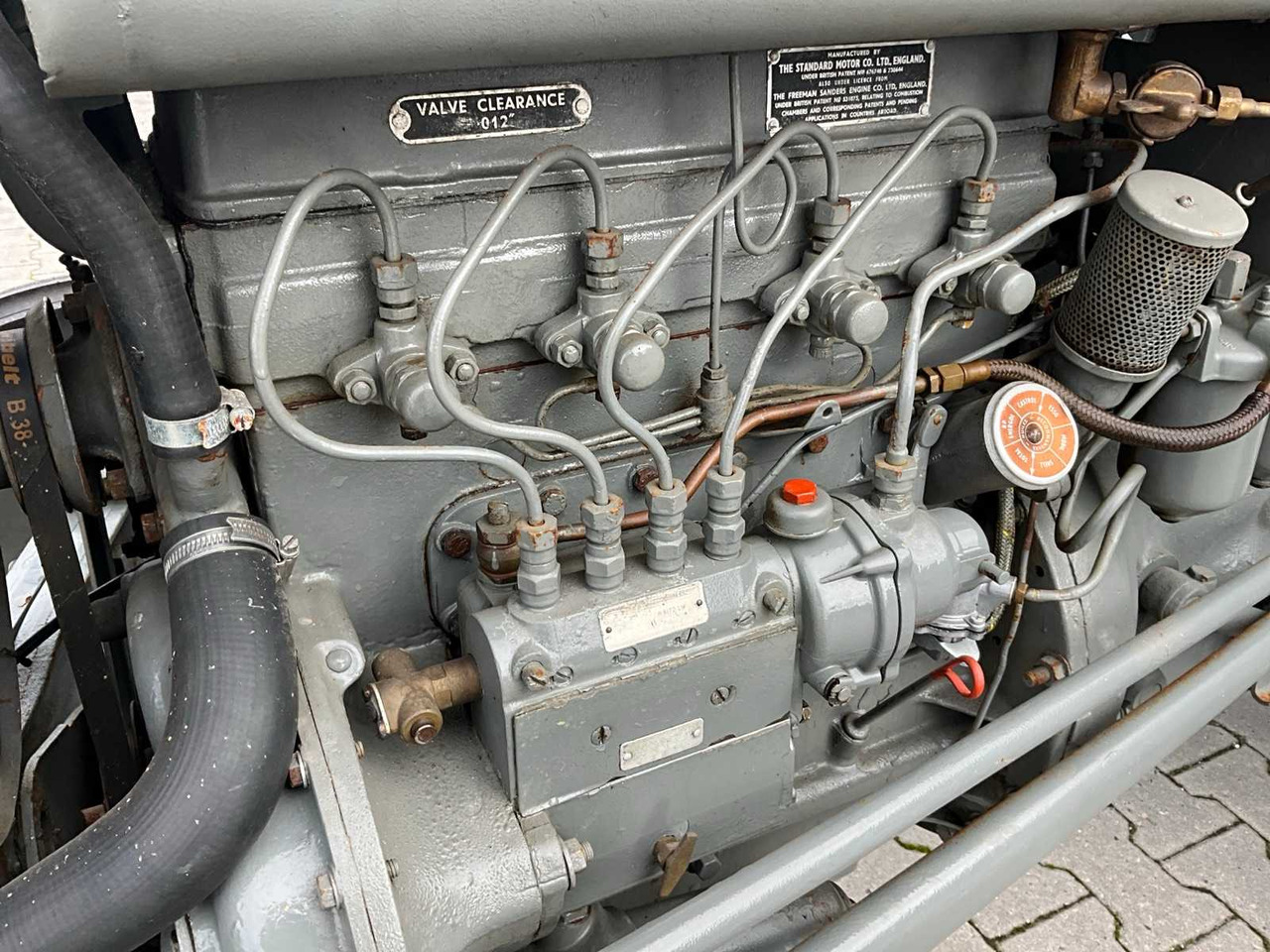 Tractor Ferguson TEF 20