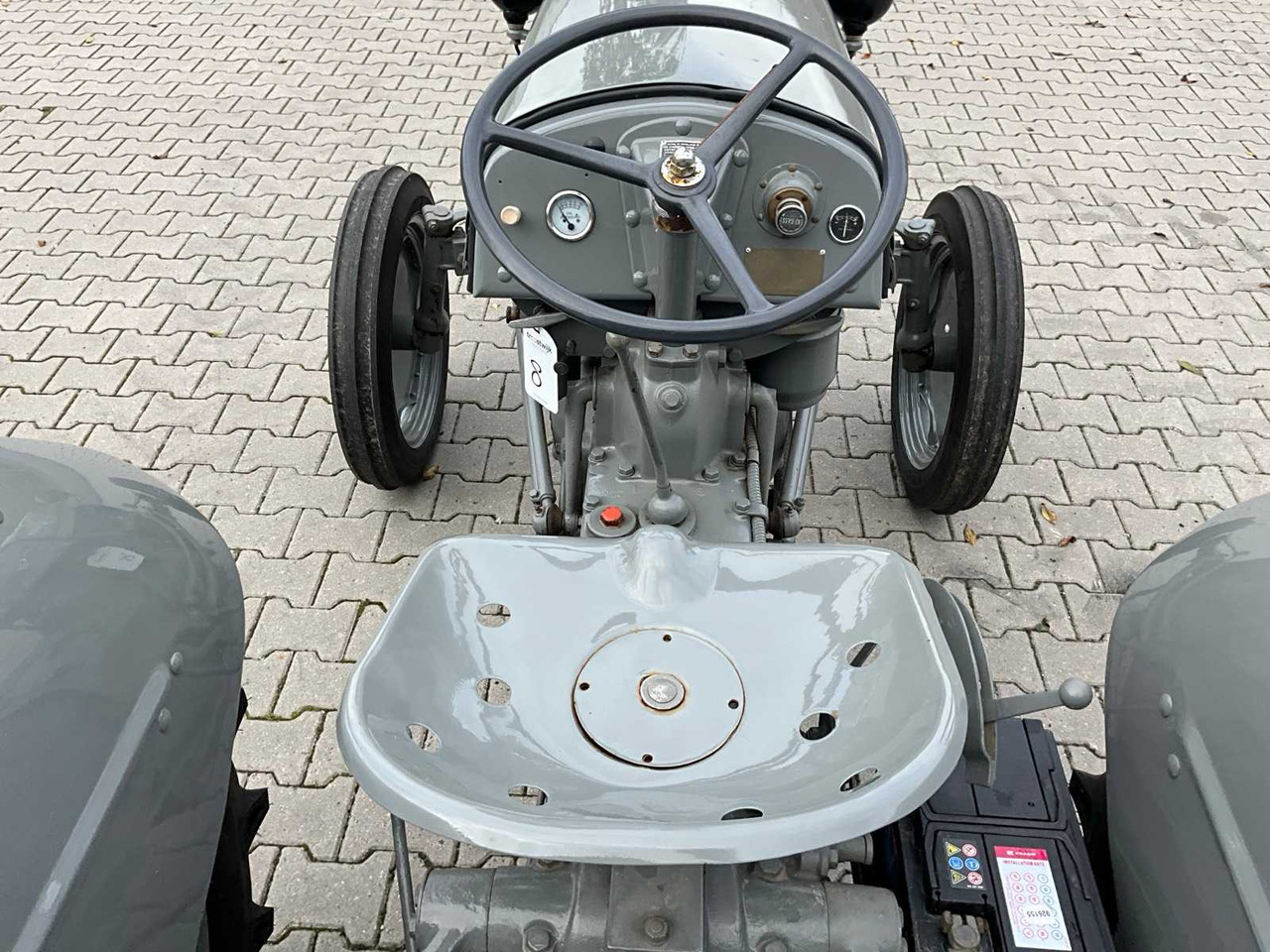 Tractor Ferguson TEF 20