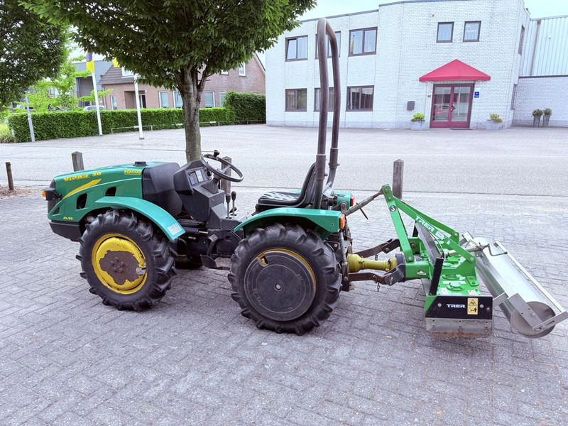 Tractor Ferrari VIPAR F30L AR