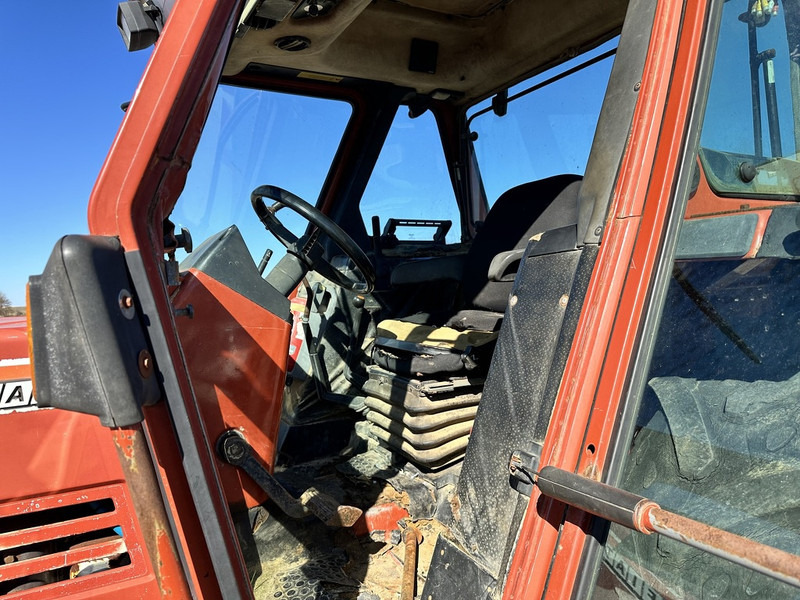 Tractor Fiat 110-90 DT