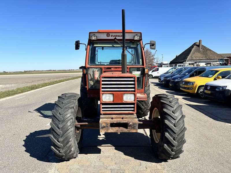Tractor Fiat 110-90 DT