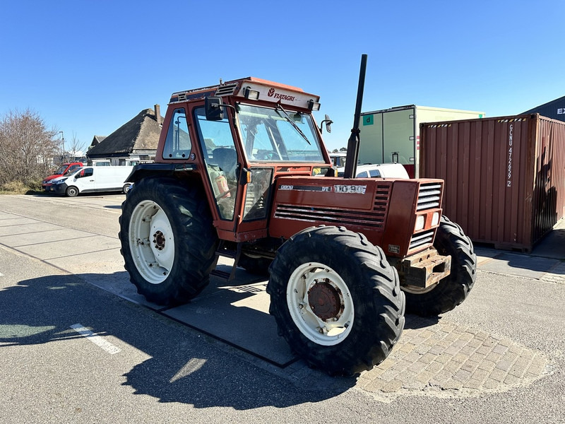 Tractor Fiat 110-90 DT