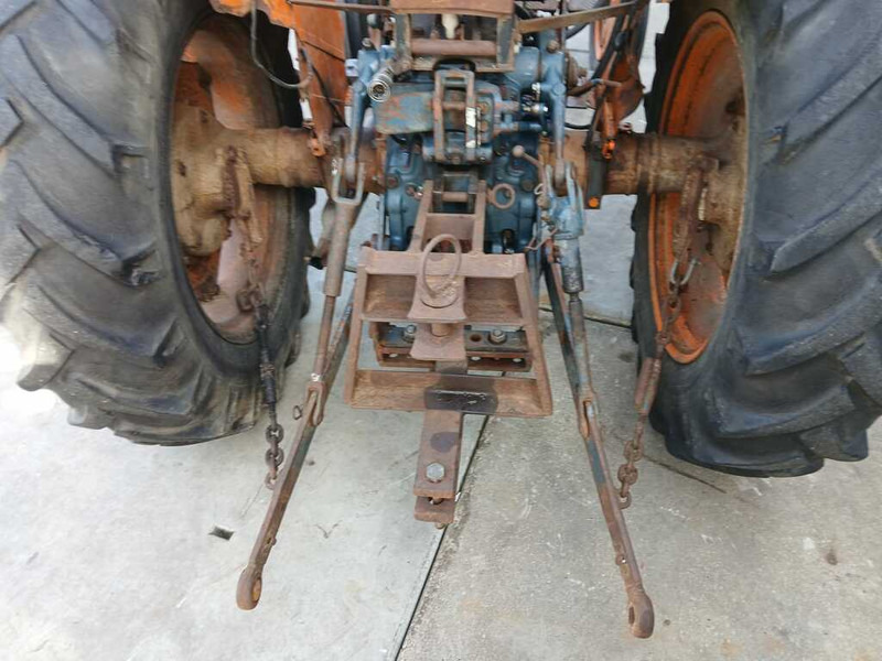 Tractor Fiat 450 vigneto