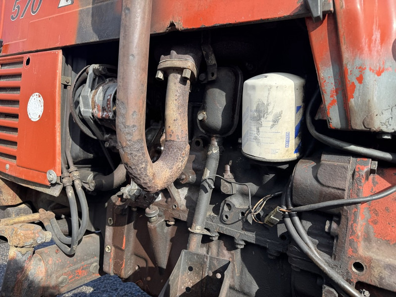 Tractor Fiat 570