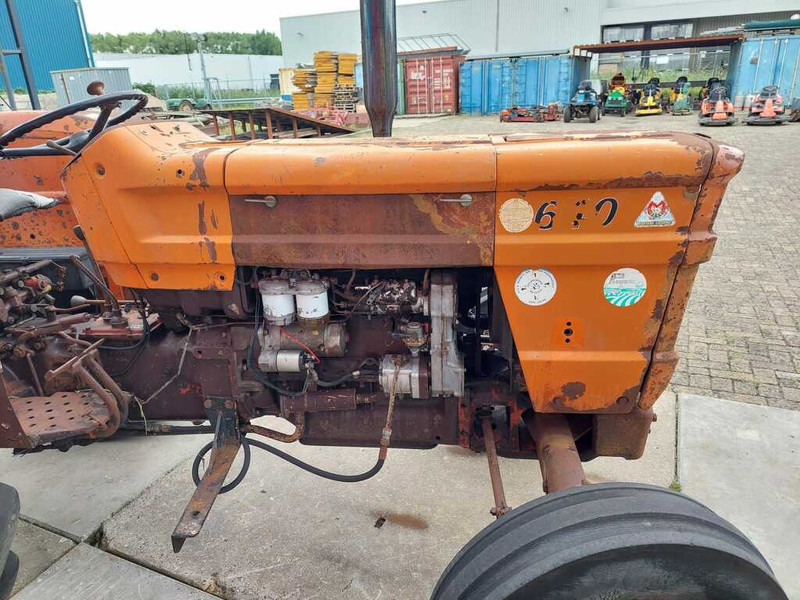 Tractor Fiat 640/8