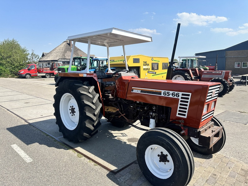 Tractor Fiat 65-66