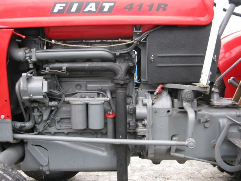 Tractor Fiat FIAT 411R Tractor FIAT 411R Tractor