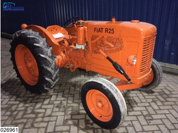 Tractor Fiat R25 2WD