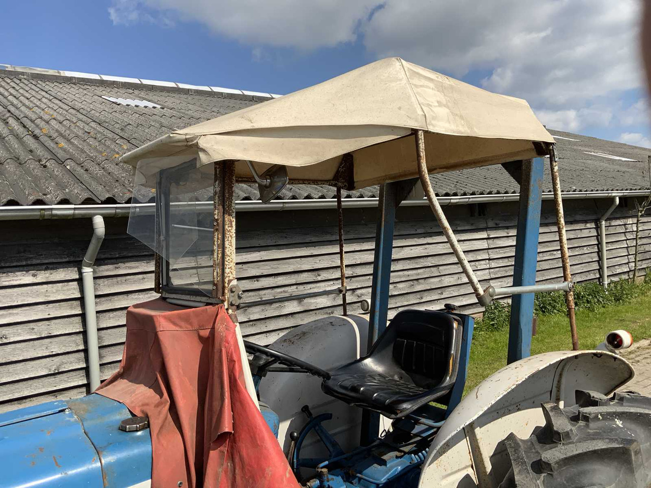 Tractor Ford 3000