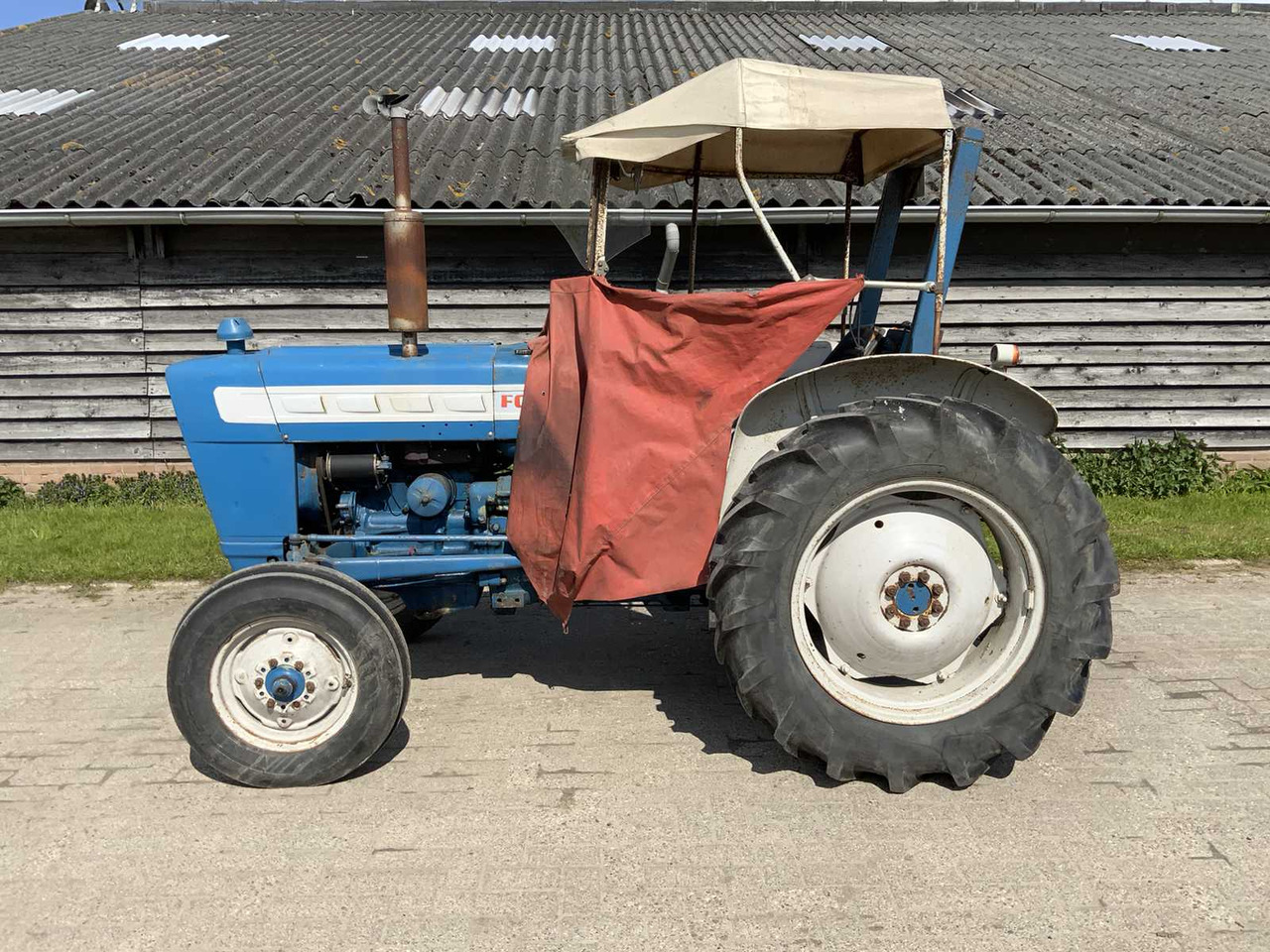 Tractor Ford 3000