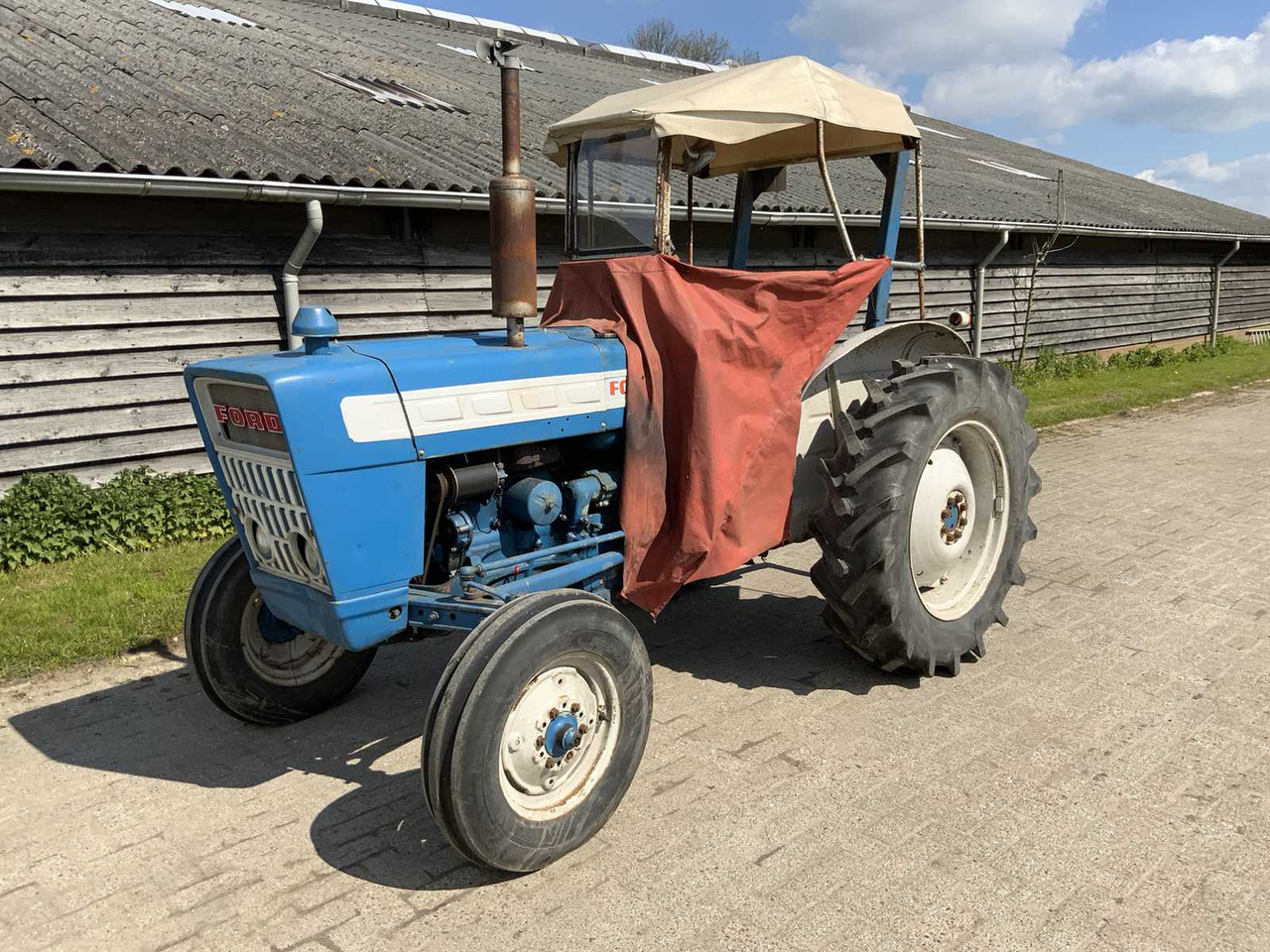 Tractor Ford 3000