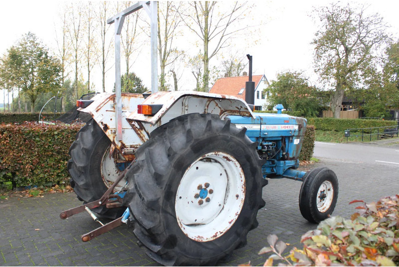 Tractor Ford 4000
