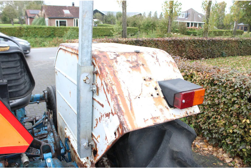 Tractor Ford 4000