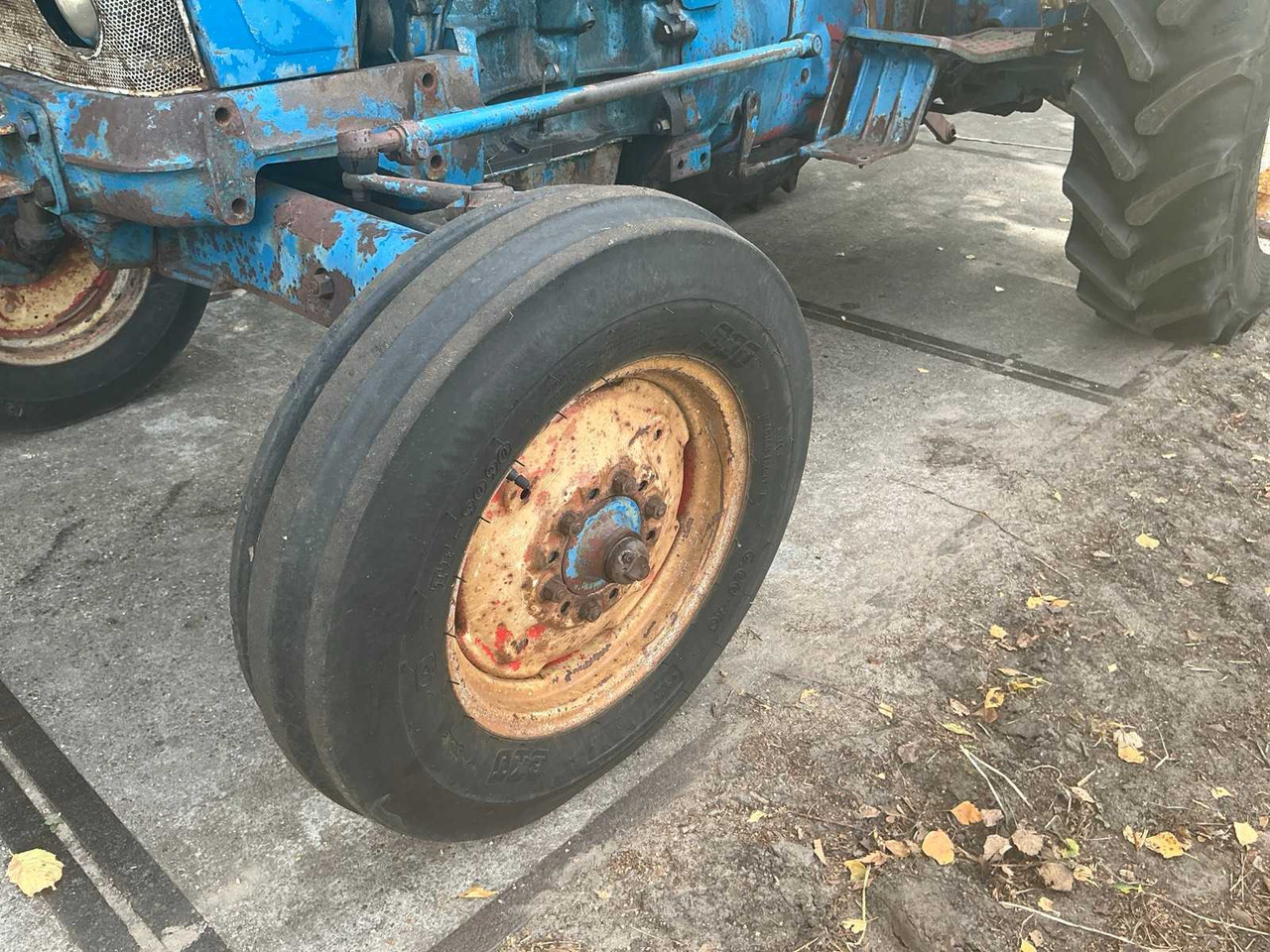 Tractor Ford 4000