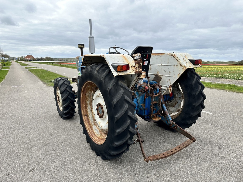 Tractor Ford 5000