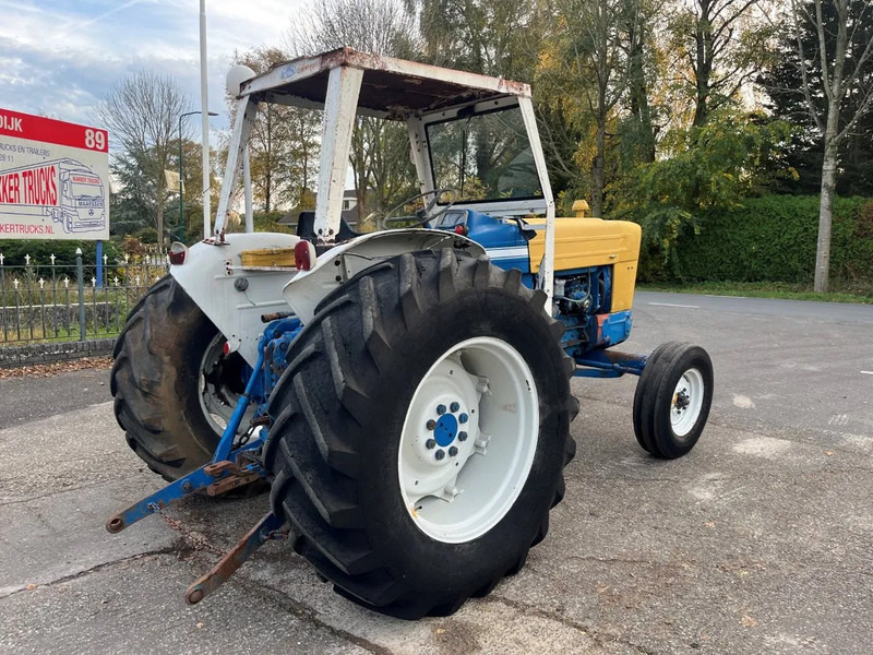 Tractor Ford 5000 5000 2WD Agricultural Tractor