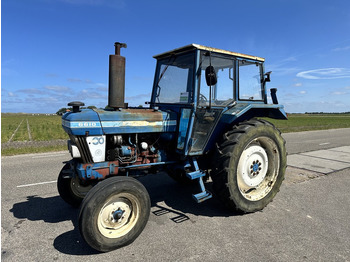 Tractor Ford 6610
