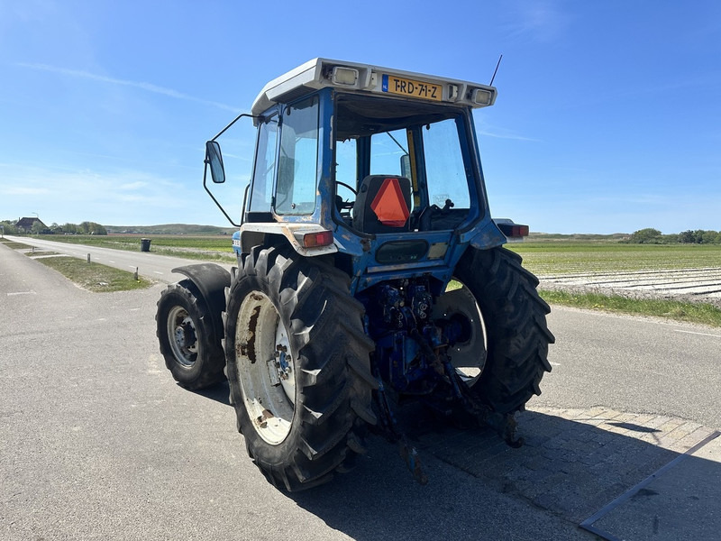 Tractor Ford 6610