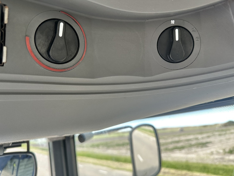 Tractor Ford 6640 SL