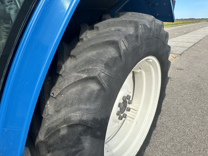 Tractor Ford 6640 SL