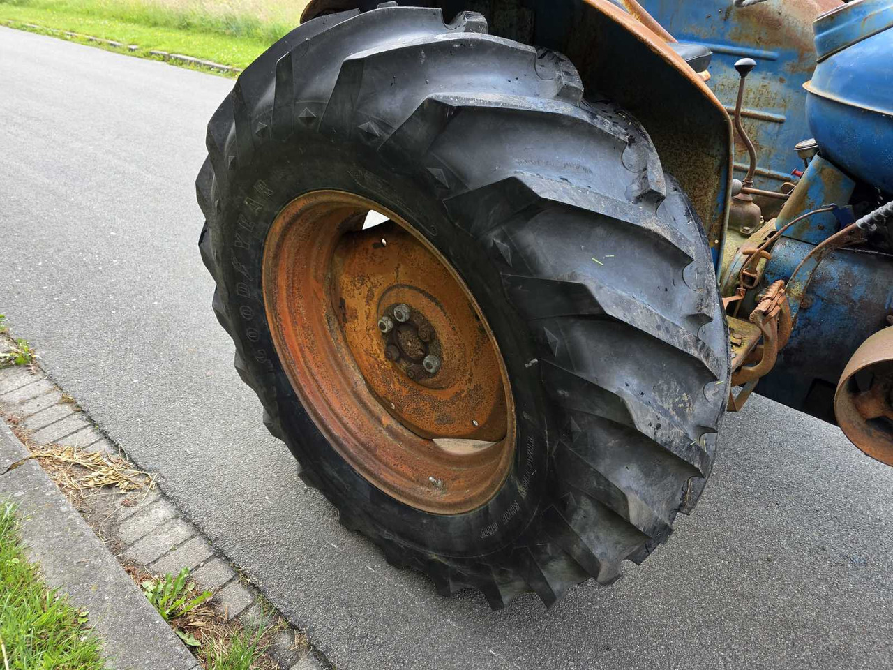 Tractor Fordson Super Major