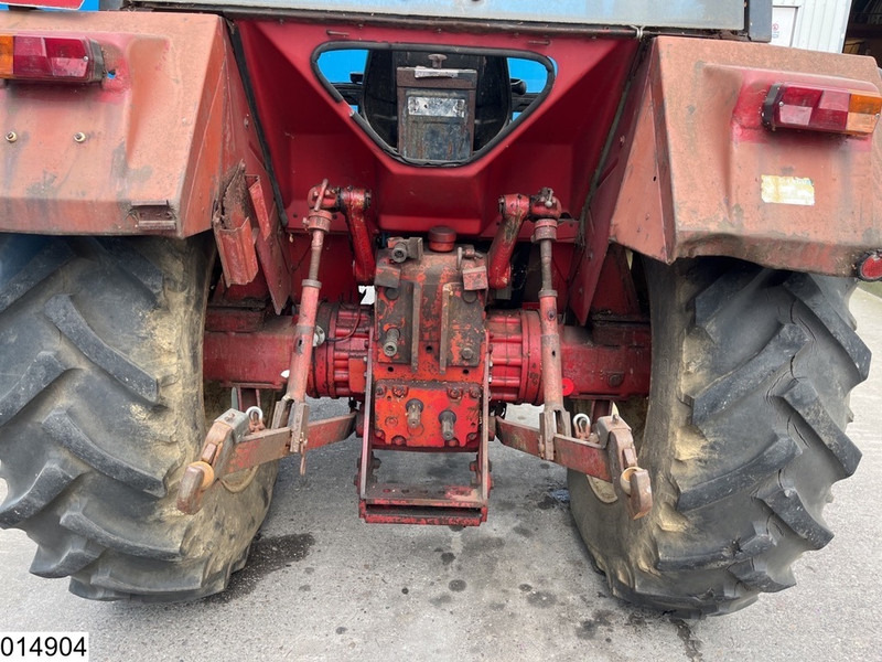 Tractor International 744 54 kW 72 HP, Manual