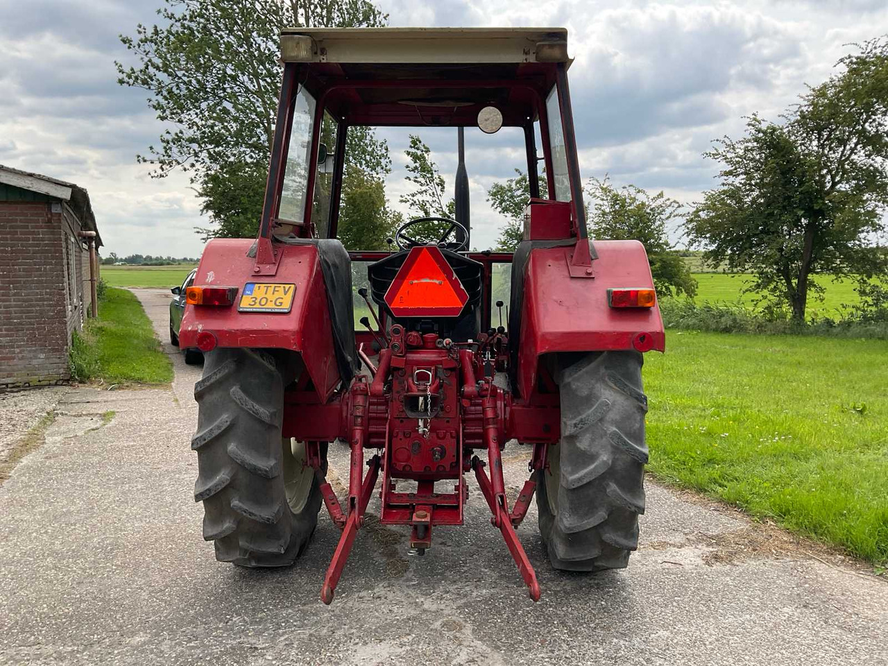 Tractor International 844-S
