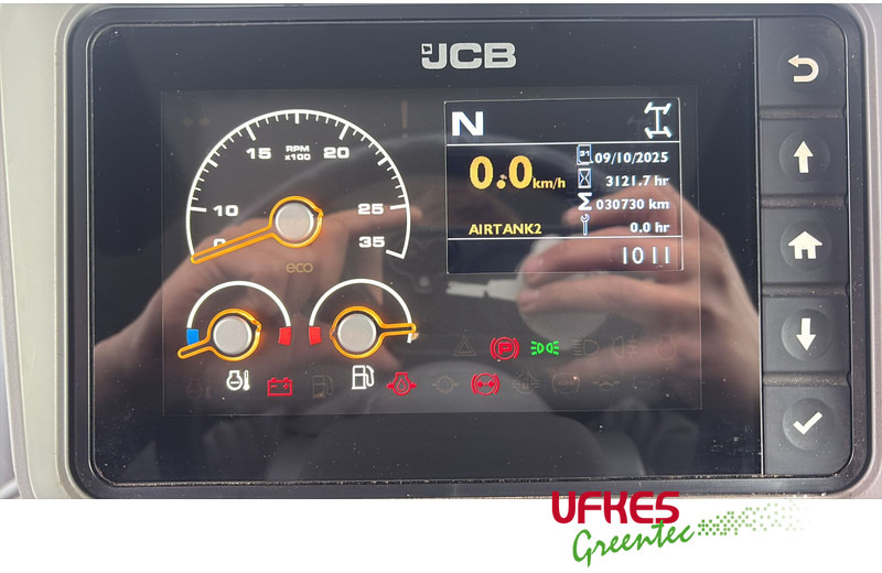 Tractor JCB Fastrac 4220 Chipper Combi