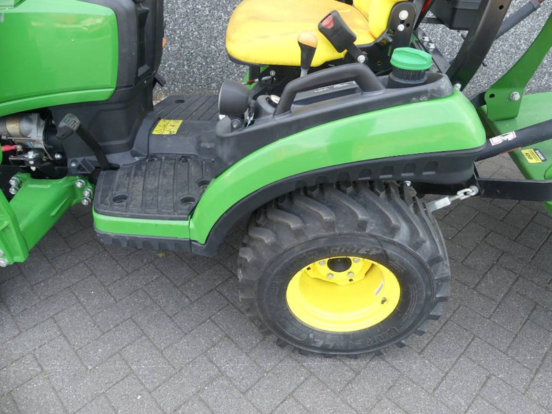 Tractor John Deere 1025 R
