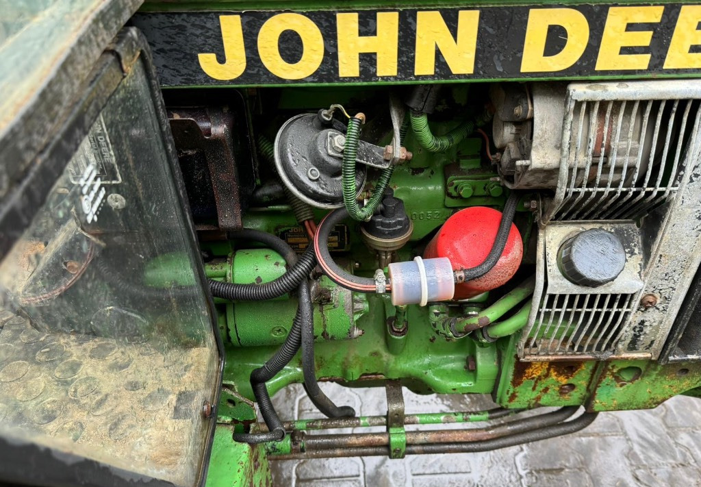 Tractor John Deere 1750