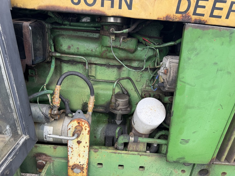 Tractor John Deere 2130