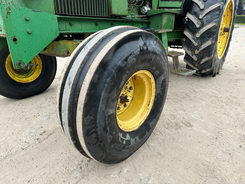 Tractor John Deere 4040