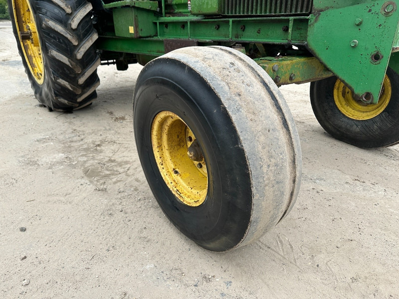 Tractor John Deere 4040