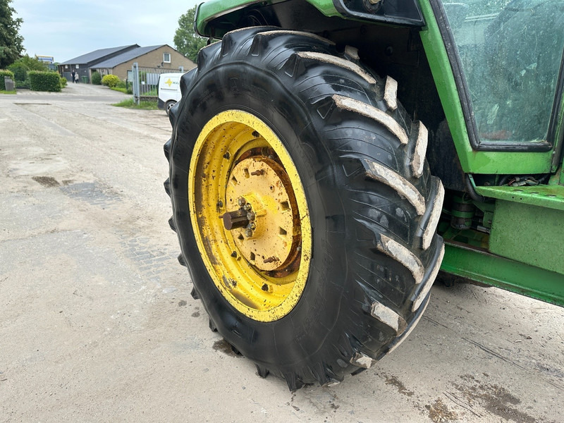 Tractor John Deere 4040