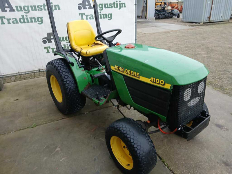 Tractor John Deere 4100