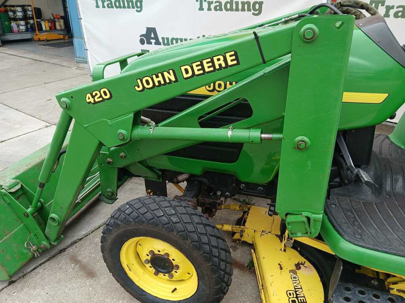 Tractor John Deere 4400