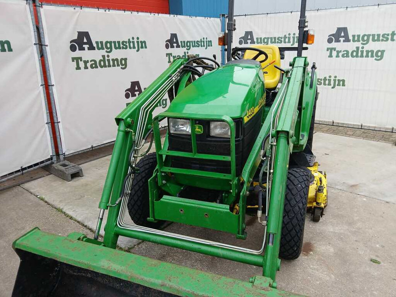 Tractor John Deere 4400
