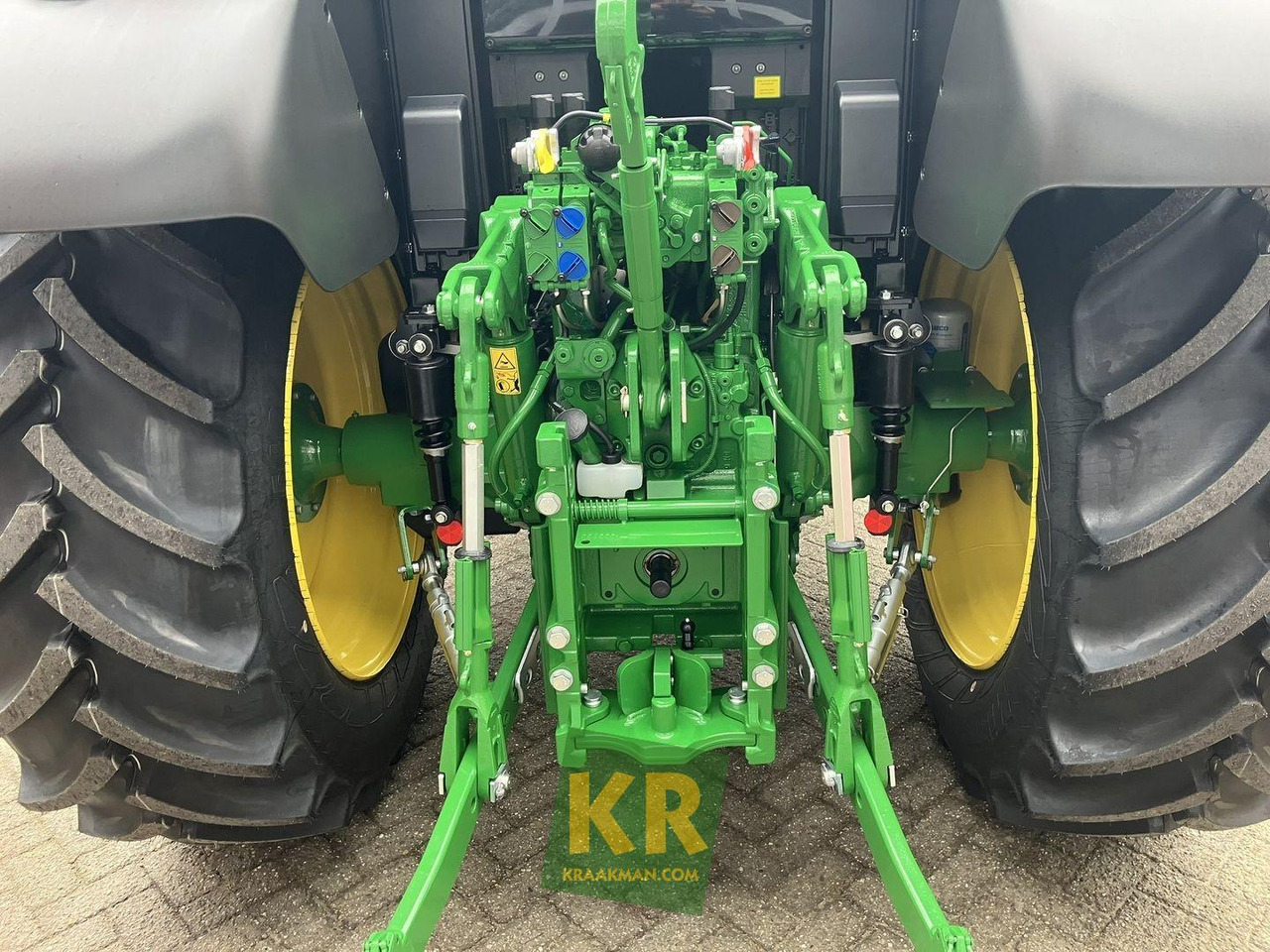 Tractor John Deere 6090M