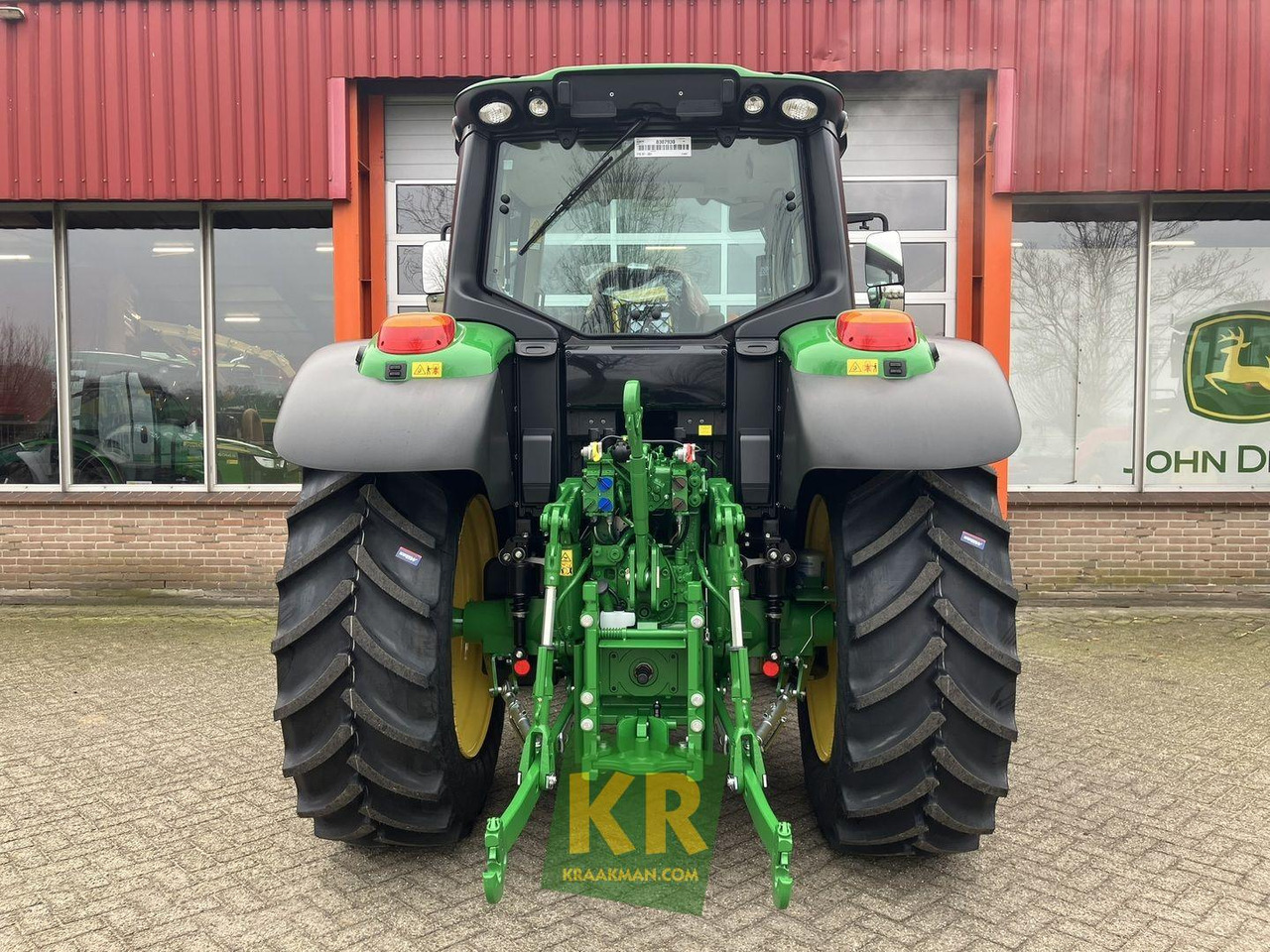 Tractor John Deere 6090M