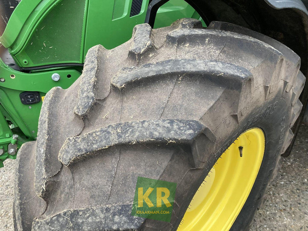 Tractor John Deere 6130R