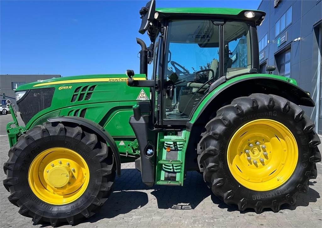 Tractor John Deere 6145R