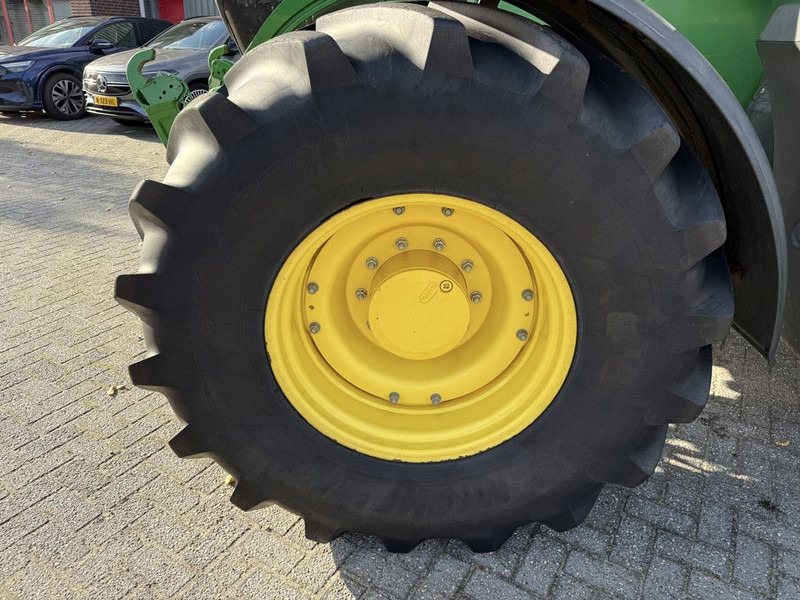 Tractor John Deere 6155R Autopowr