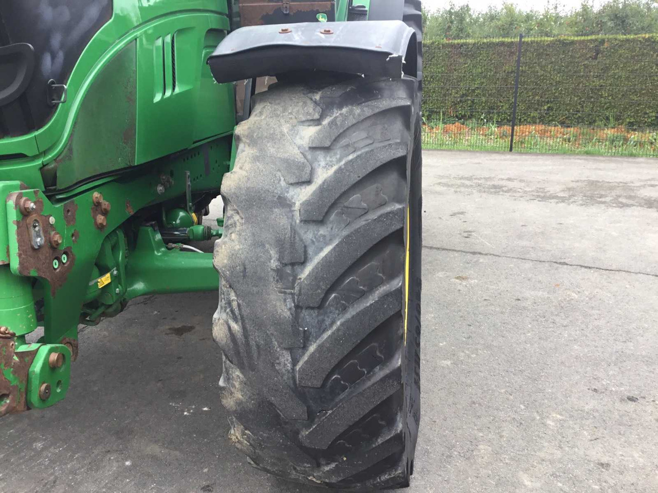 Tractor John Deere 6210R