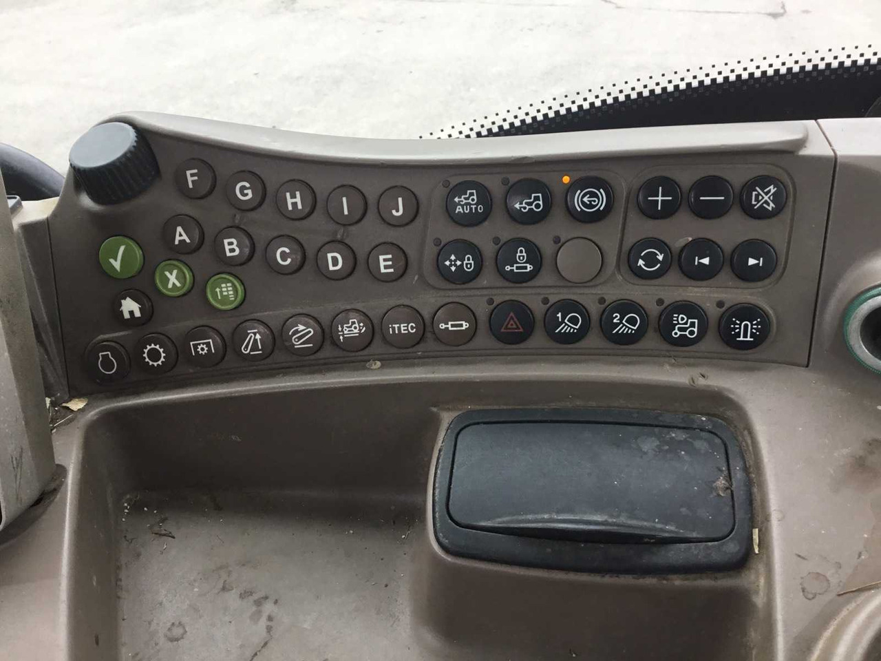 Tractor John Deere 6210R