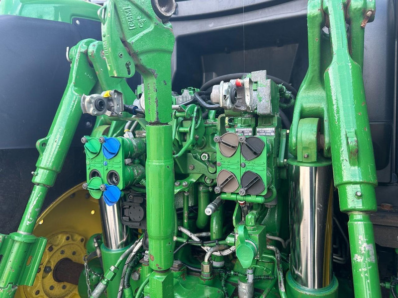 Tractor John Deere 6210R Included starFire 3000