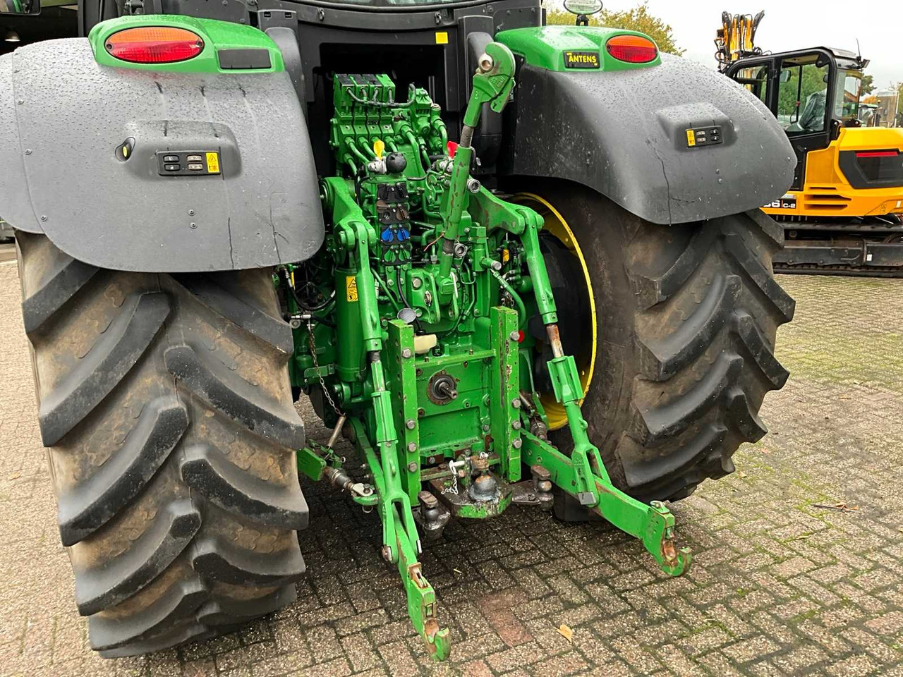 Tractor John Deere 6230R