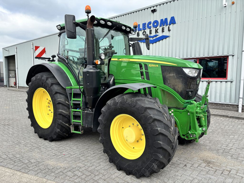 Tractor John Deere 6250R Premium Edtition