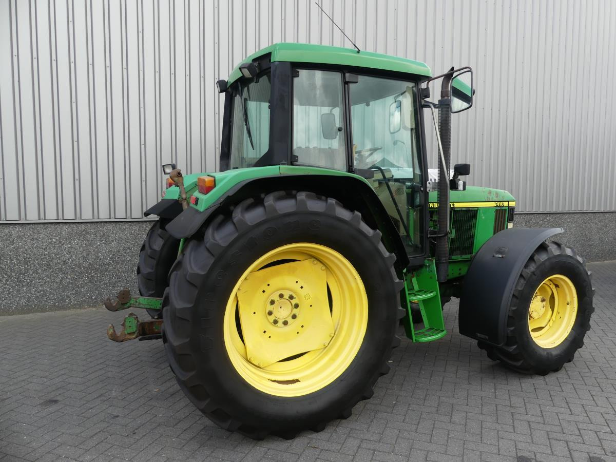 Tractor John-Deere 6410