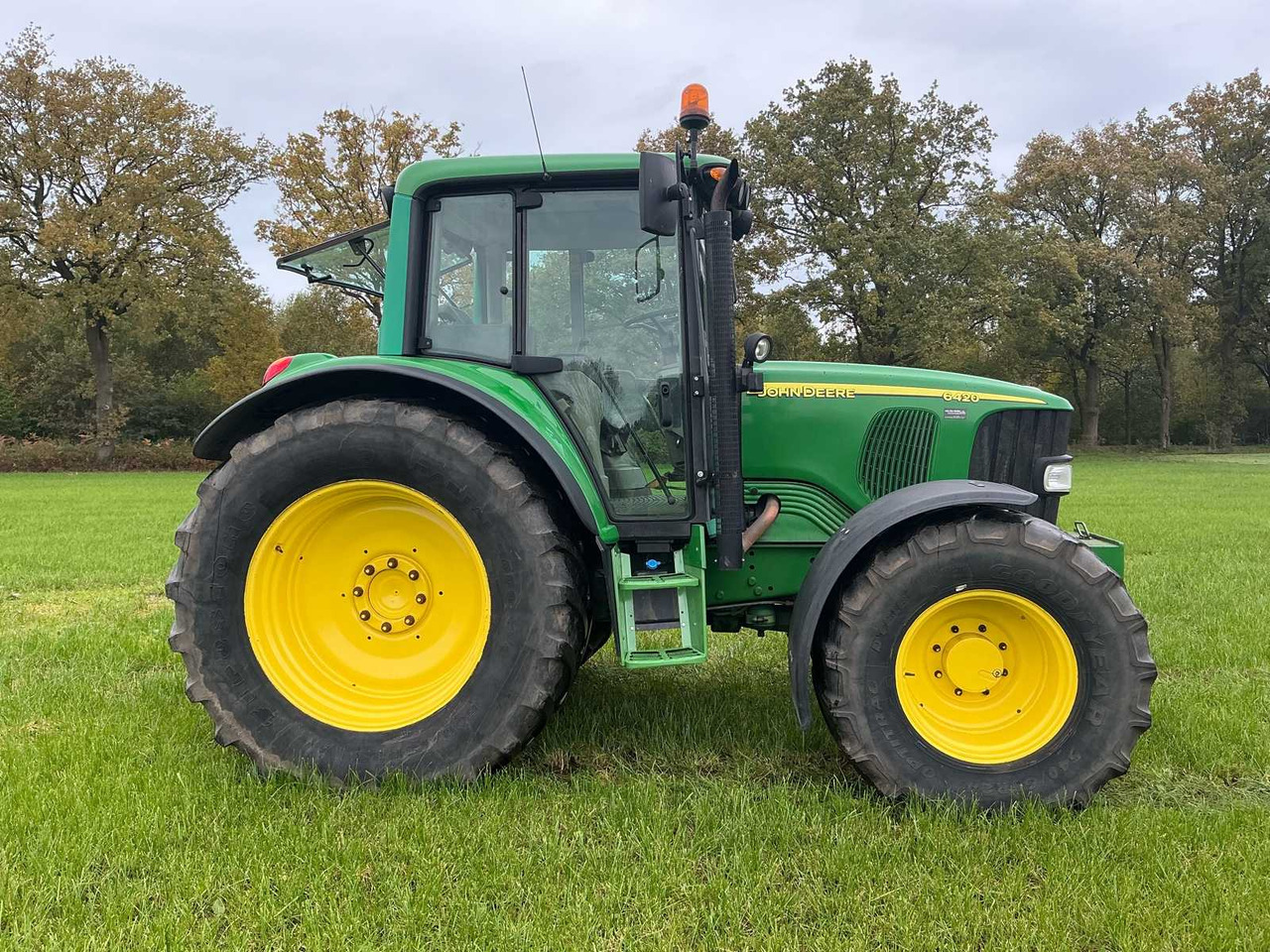 Tractor John Deere 6420 M