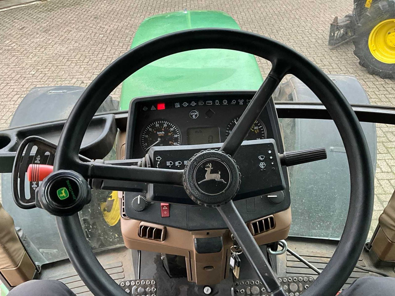 Tractor John Deere 6900
